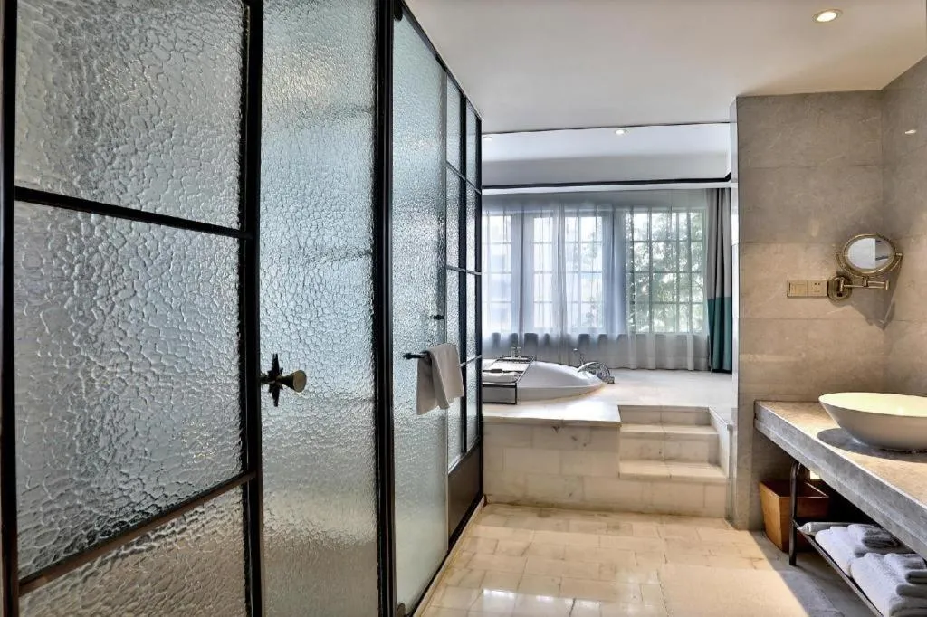 Bed in Hangzhou Cosy Park Hotel