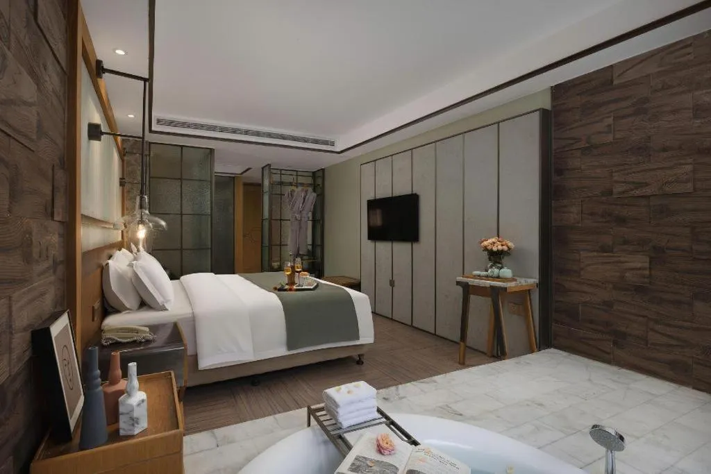 Bed in Hangzhou Cosy Park Hotel