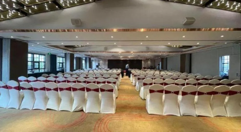 Hangzhou Cosy Park Hotel