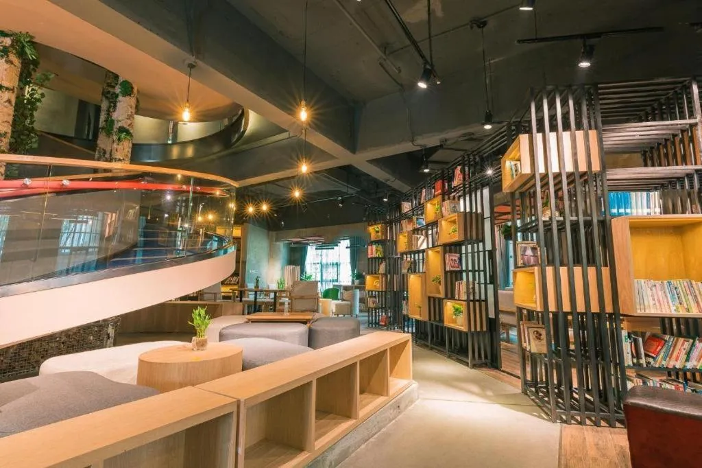 Hangzhou Cosy Park Hotel