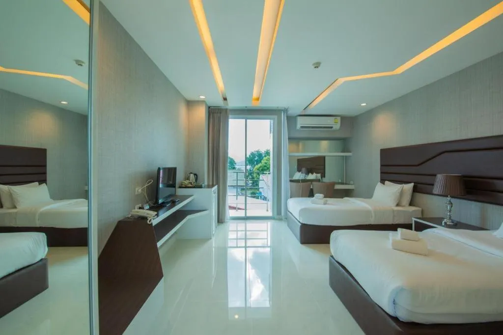 Bed in Phuglong Hotel