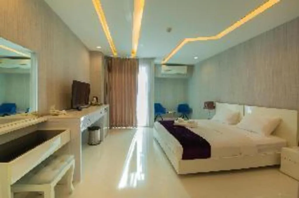 Bed in Phuglong Hotel