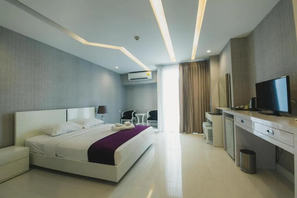 Bed in Phuglong Hotel