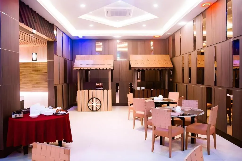 The Golden Bay Hotel Batam