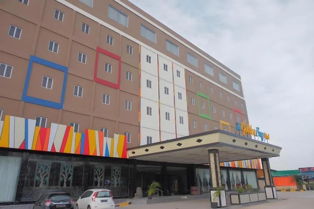 The Golden Bay Hotel Batam