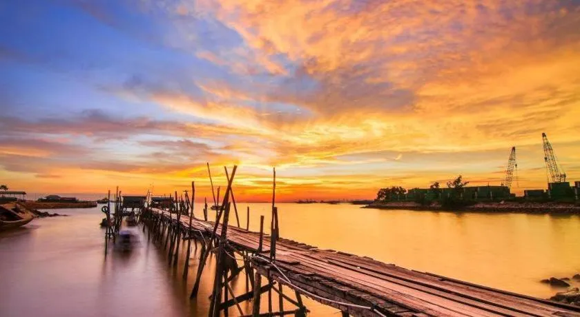 The Golden Bay Hotel Batam