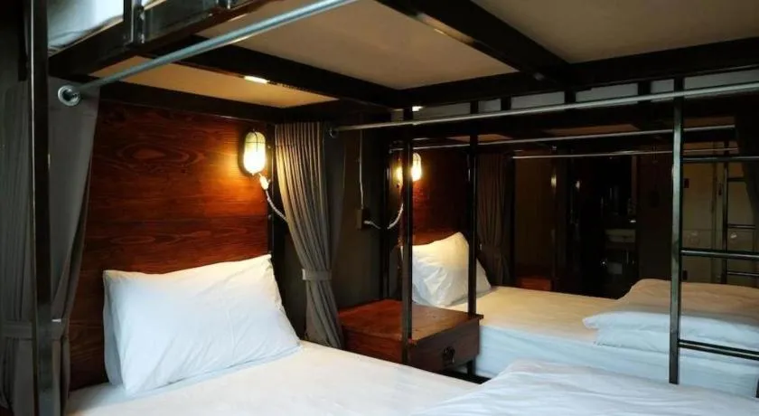 Bed in Rider bedroom hostel & cafe