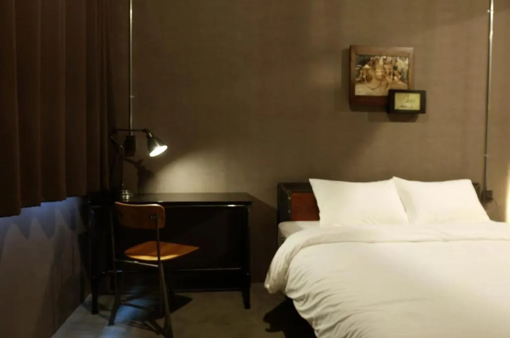 Bed in Rider bedroom hostel & cafe