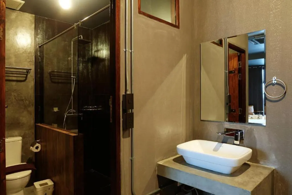 Rider bedroom hostel & cafe