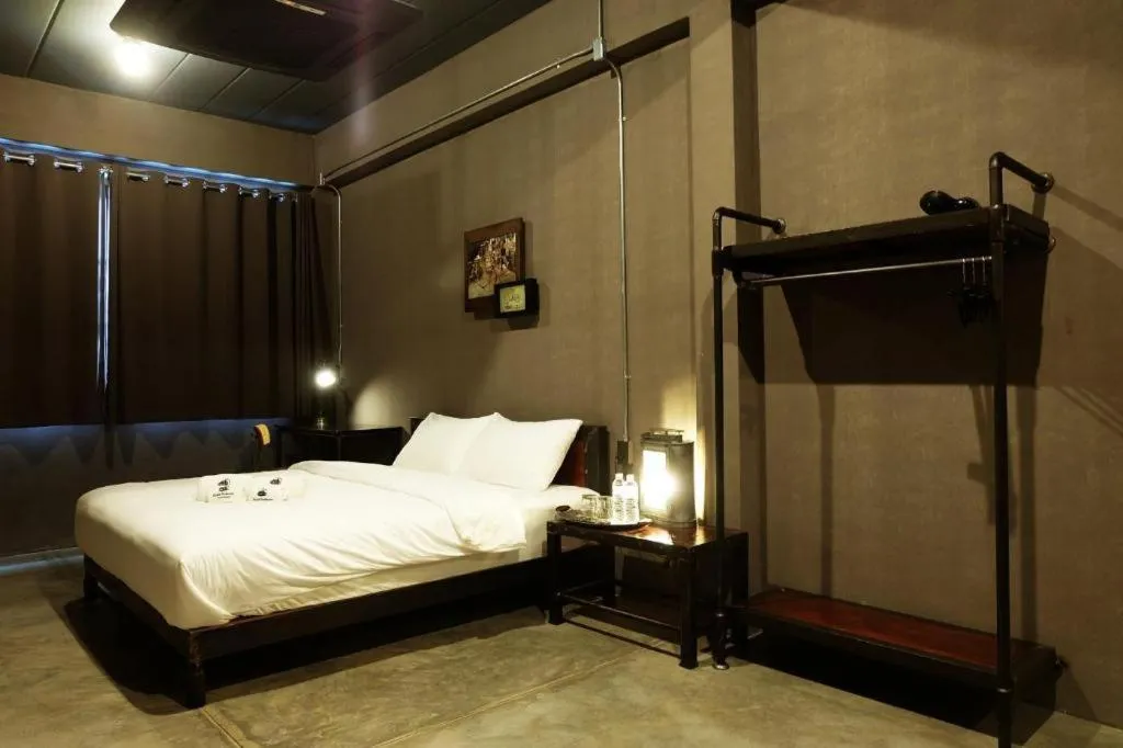 Bed in Rider bedroom hostel & cafe