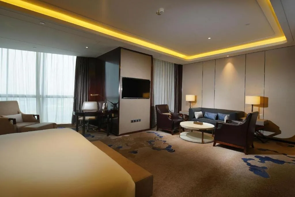 Bed in Beijing Grand Skylight International Hotel