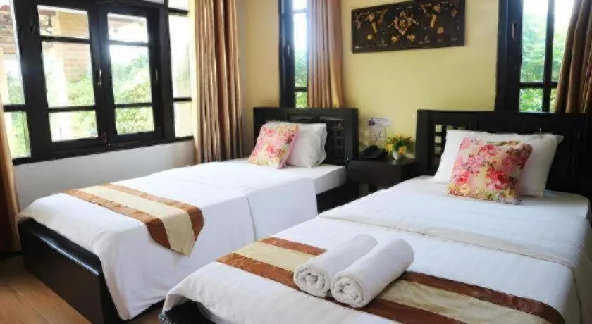 Bed in Ban Noi Resort Phrae