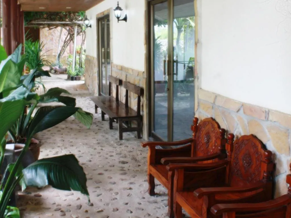 Khao Yai Country Hill Resort