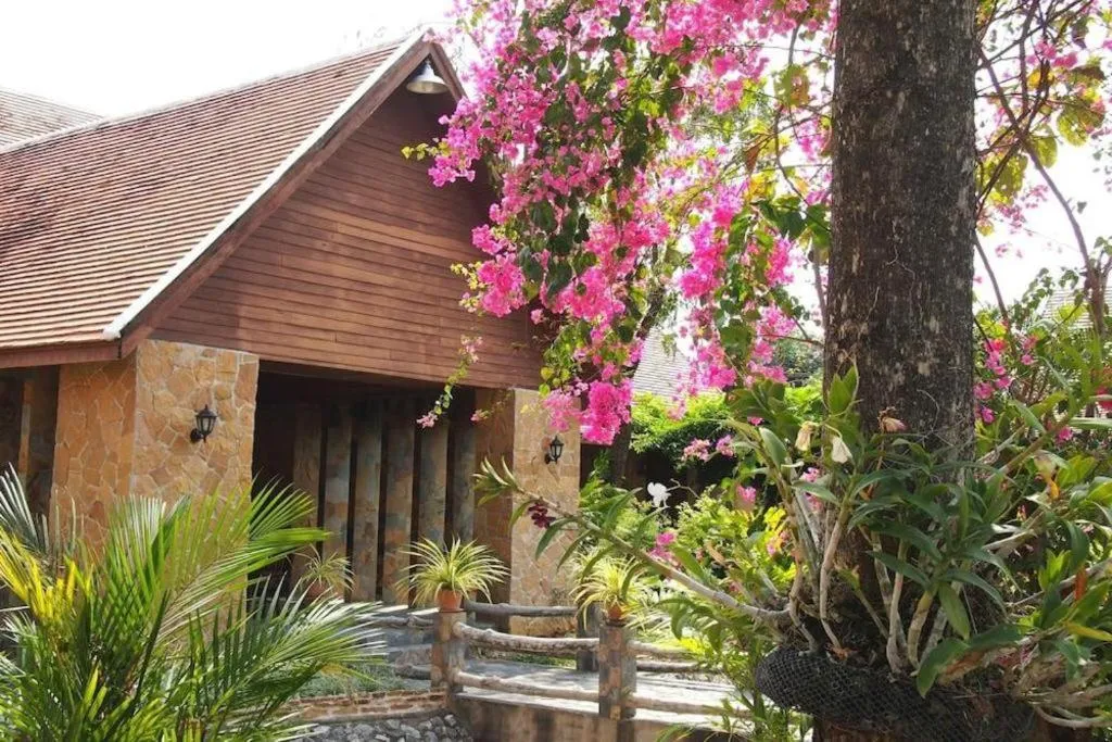 Khao Yai Country Hill Resort