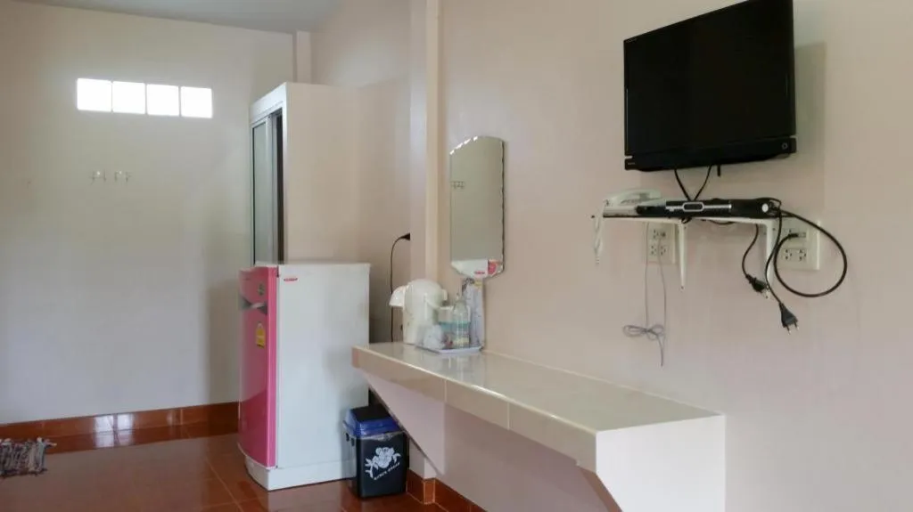 Tanaosri & Creekside Resort