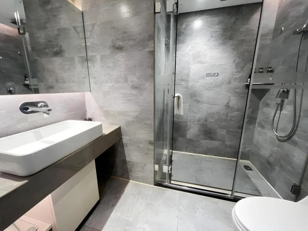 Aishang Hotel (Lecong Furniture Mall, Foshan)