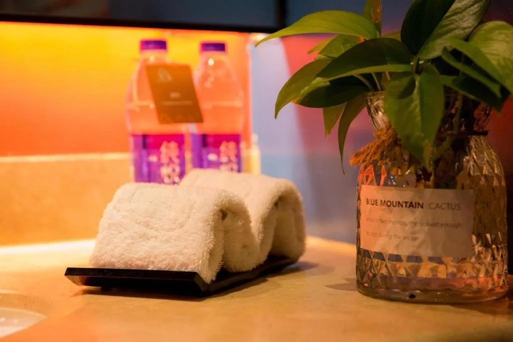 Aishang Hotel (Lecong Furniture Mall, Foshan)