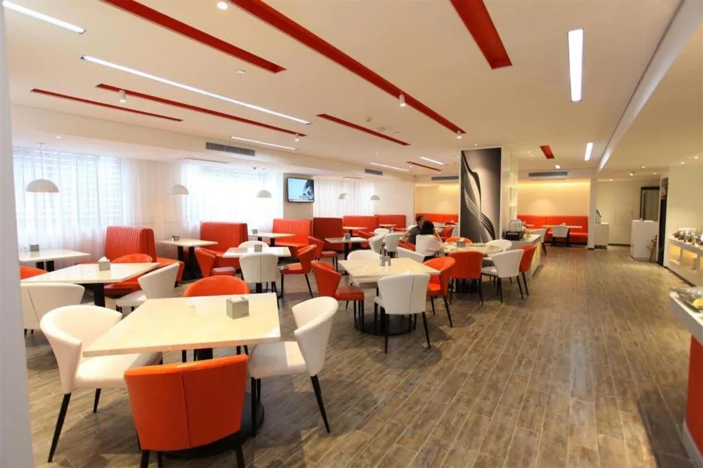 Aishang Hotel (Lecong Furniture Mall, Foshan)