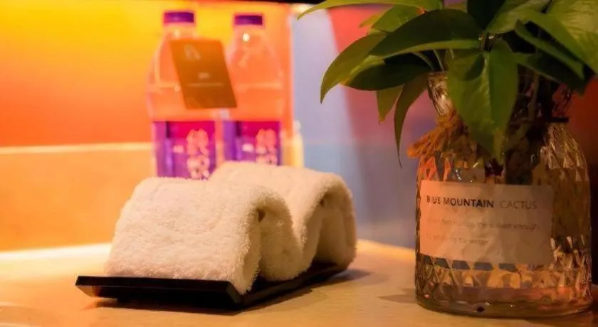 Aishang Hotel (Lecong Furniture Mall, Foshan)