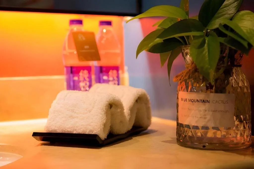 Aishang Hotel (Lecong Furniture Mall, Foshan)