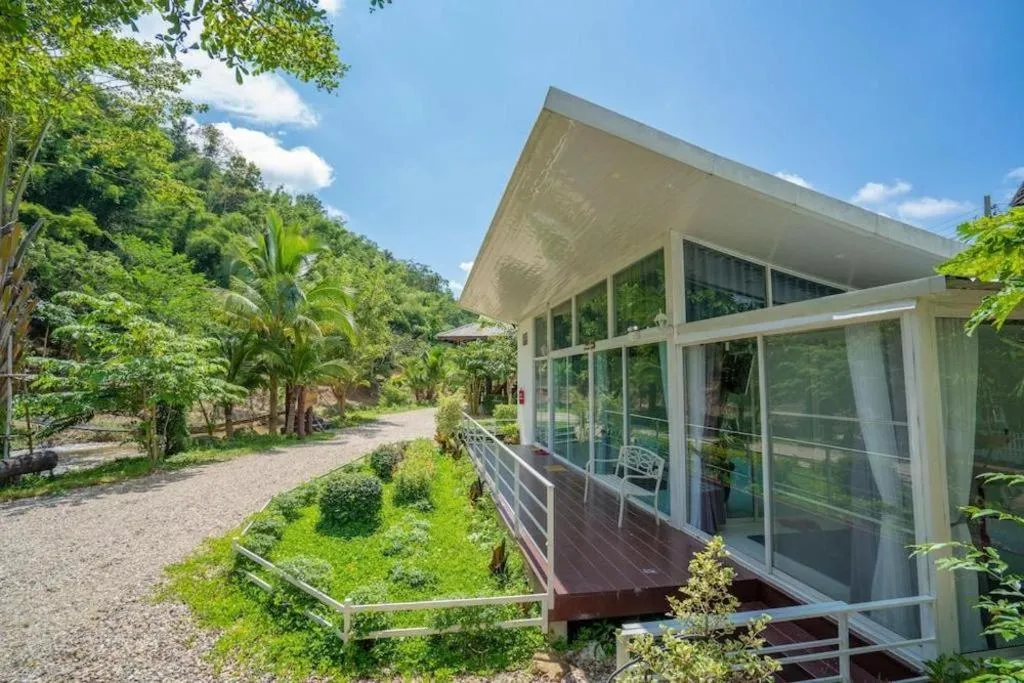 The White House Boutique Resort