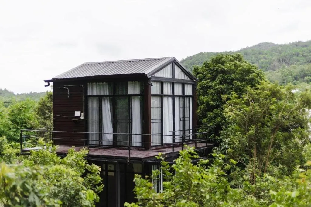 The White House Boutique Resort