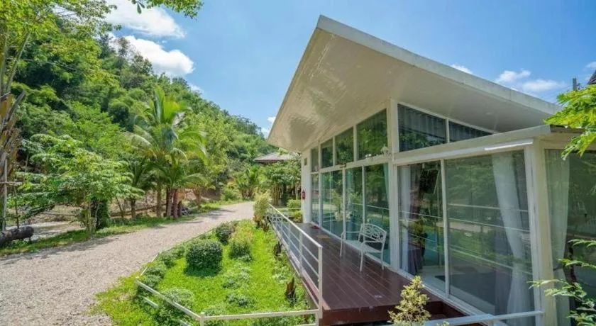 The White House Boutique Resort