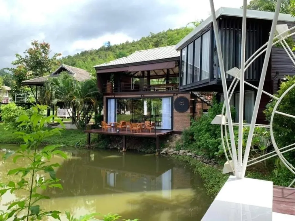 The White House Boutique Resort