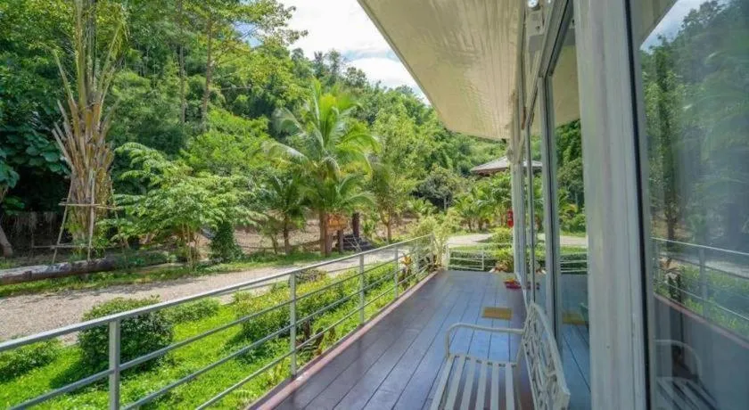 The White House Boutique Resort