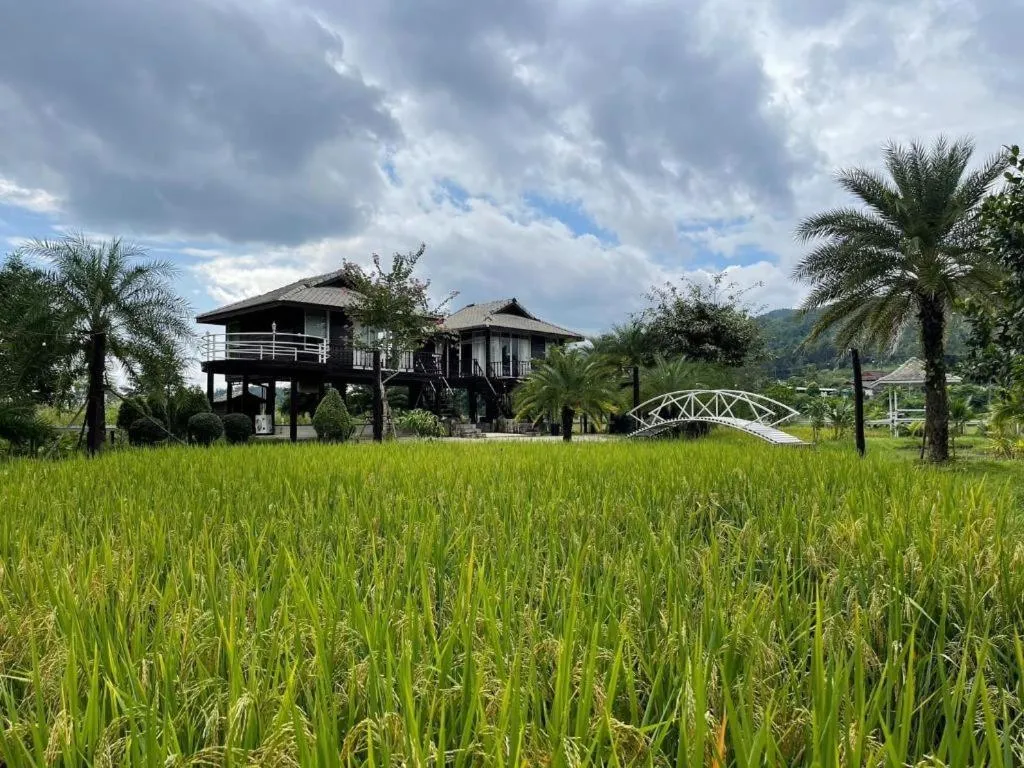 The White House Boutique Resort