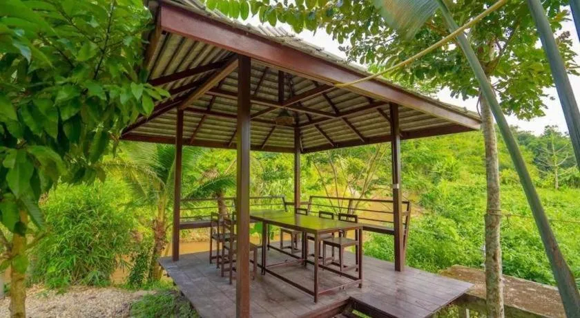 The White House Boutique Resort