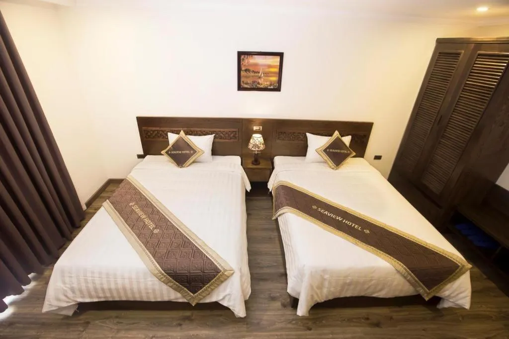 Bed in Grand Sea View Hotel