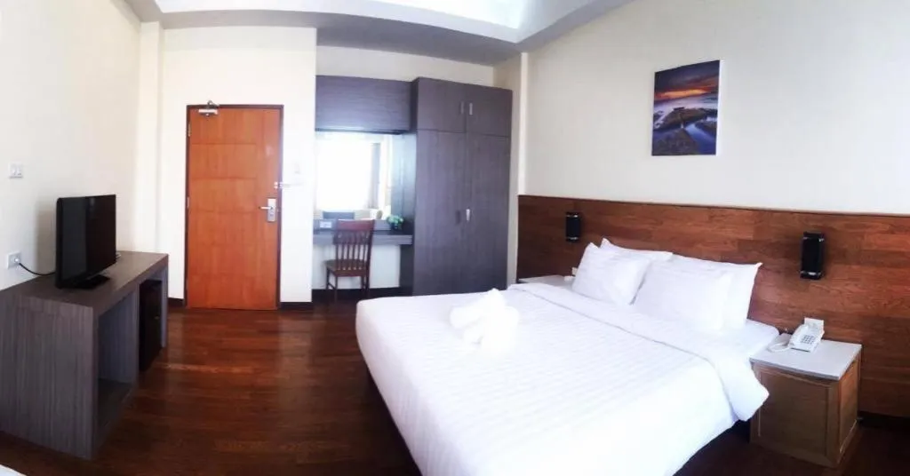 Bed in GreenView Boutique Hotel