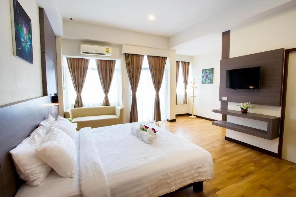 Bed in GreenView Boutique Hotel