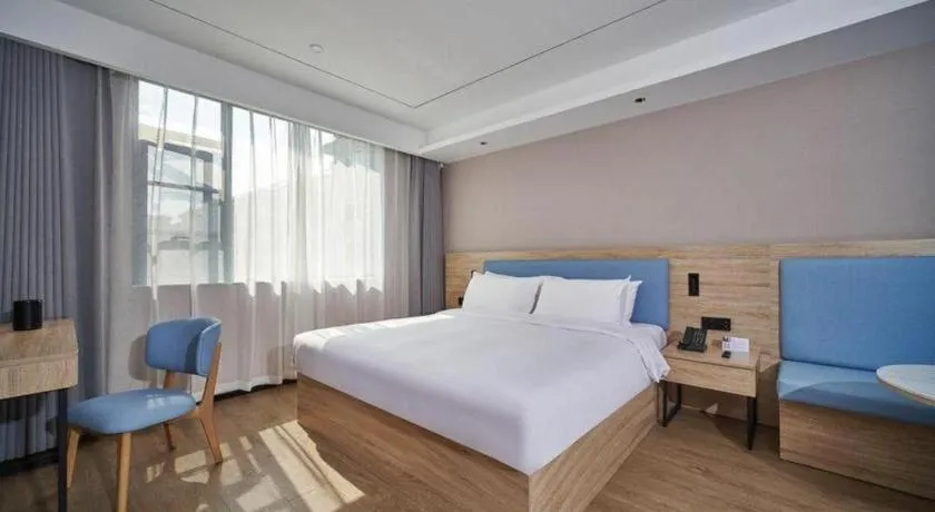 Bed in GreenTree Inn Hangzhou Linan Wanma Road Express Hotel