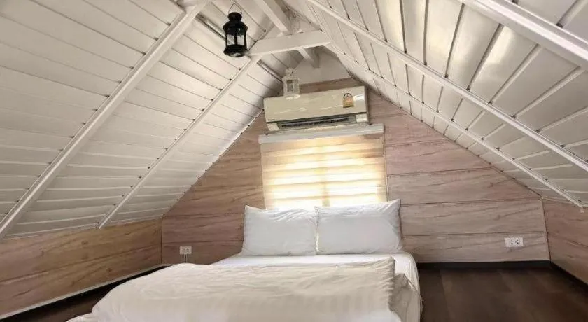 Bed in Greenview Resort