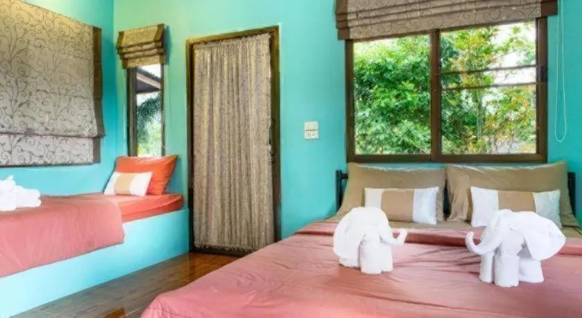 Bed in Greenview Resort