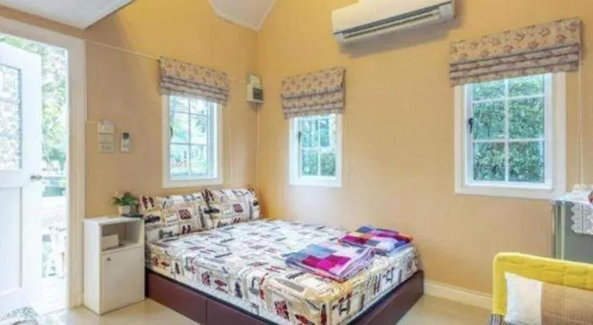 Bed in Greenview Resort