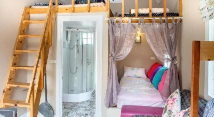 Bed in Greenview Resort