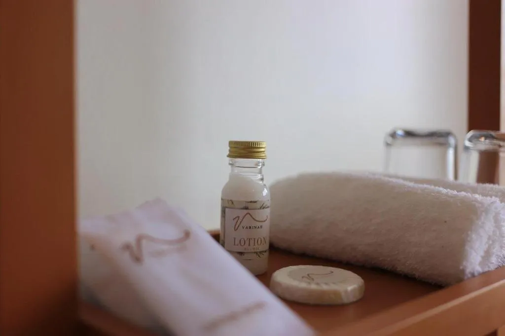 Bed in Varinah Resort