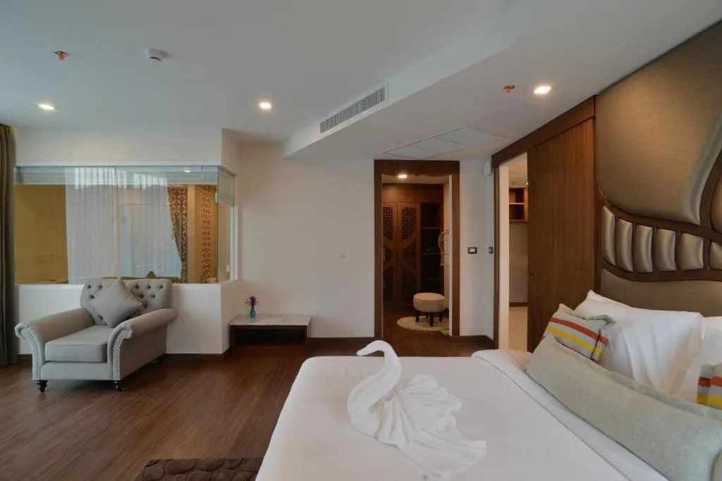 Bed in Baisirimaya Hotel