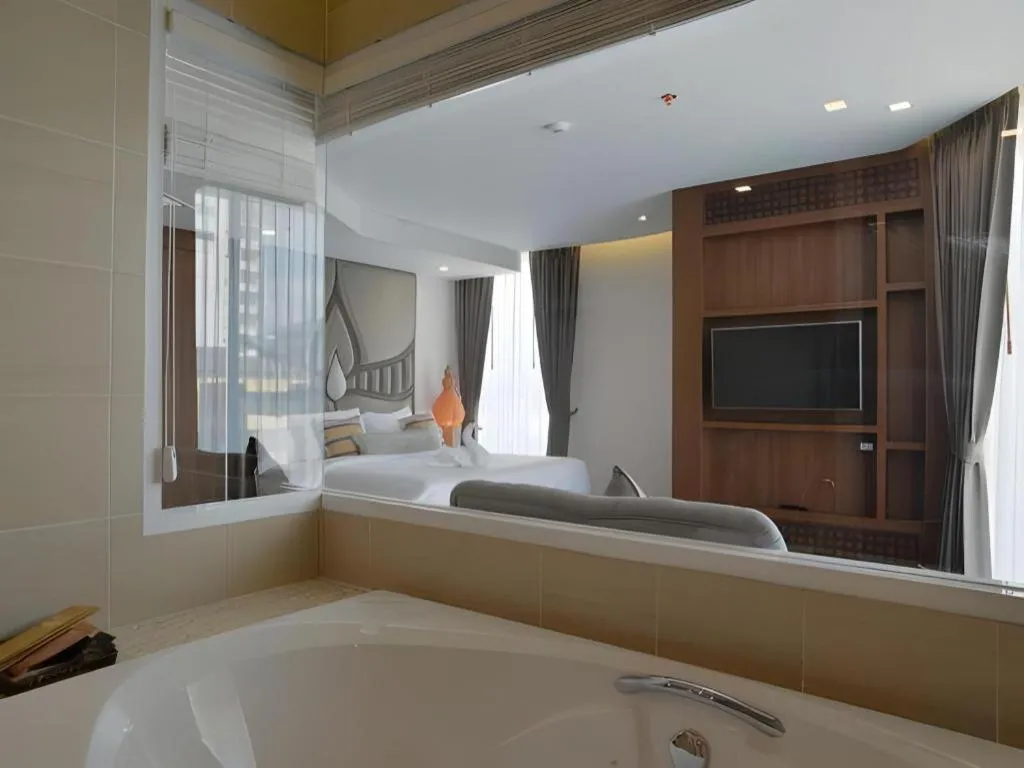 Bed in Baisirimaya Hotel