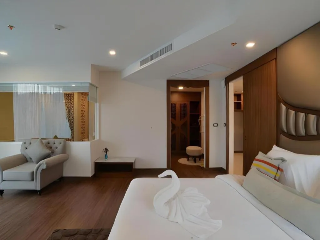 Bed in Baisirimaya Hotel