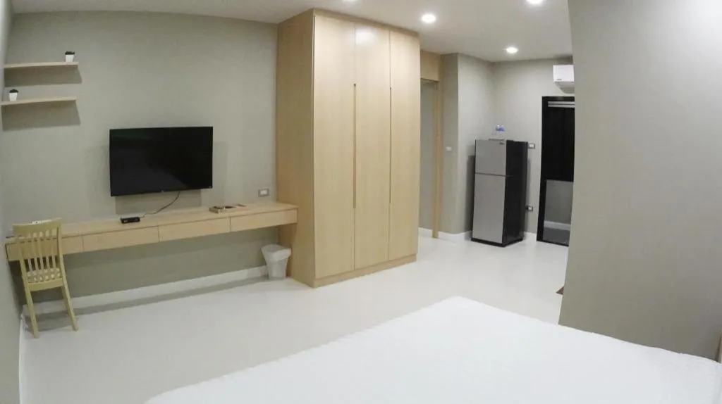 Bed in M-one Residence