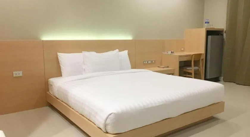 Bed in M-one Residence