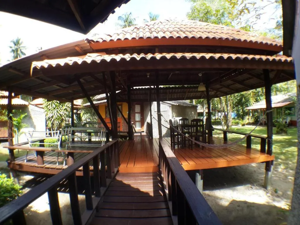 Ko Kut Ao Phrao Beach Resort