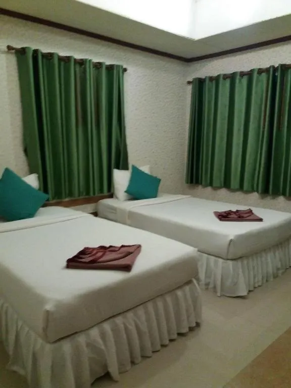 Bed in Ko Kut Ao Phrao Beach Resort