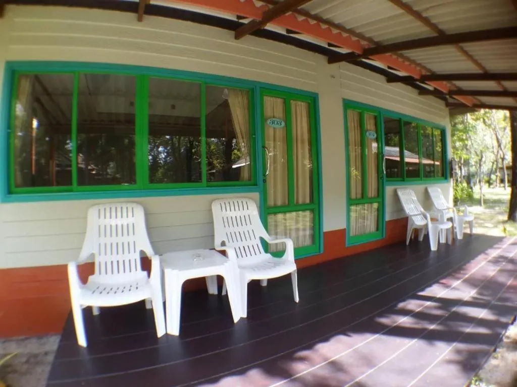 Ko Kut Ao Phrao Beach Resort