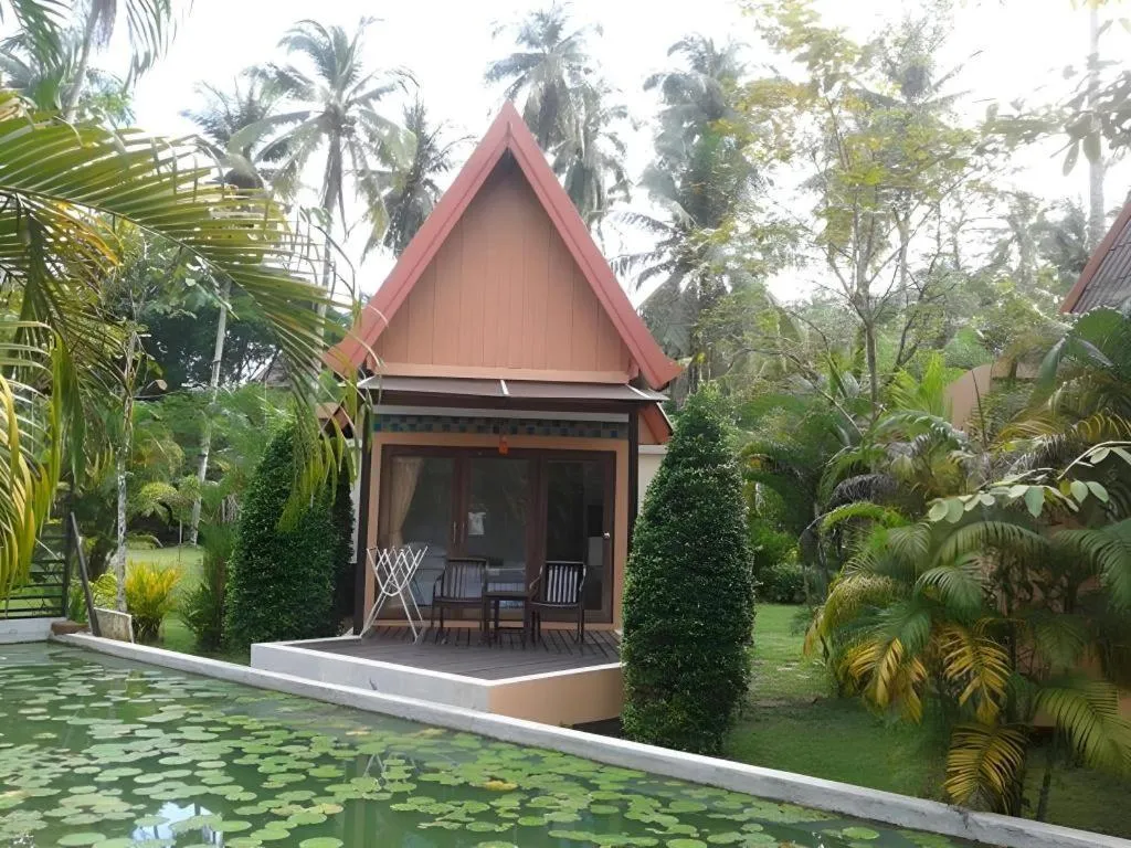 Ko Kut Ao Phrao Beach Resort