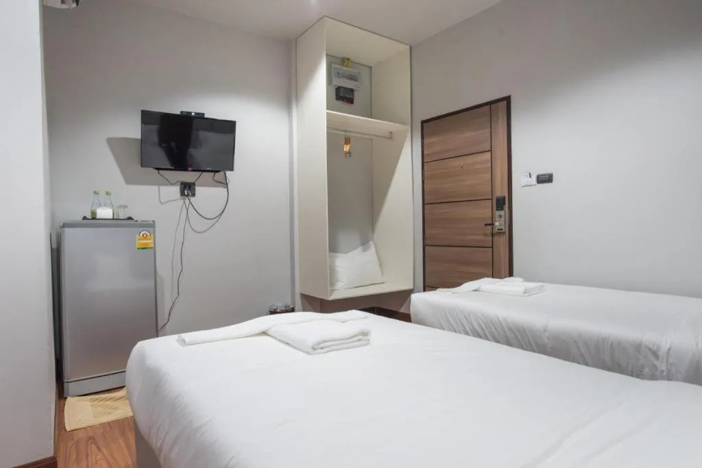 Bed in CHANTHABURI CENTER